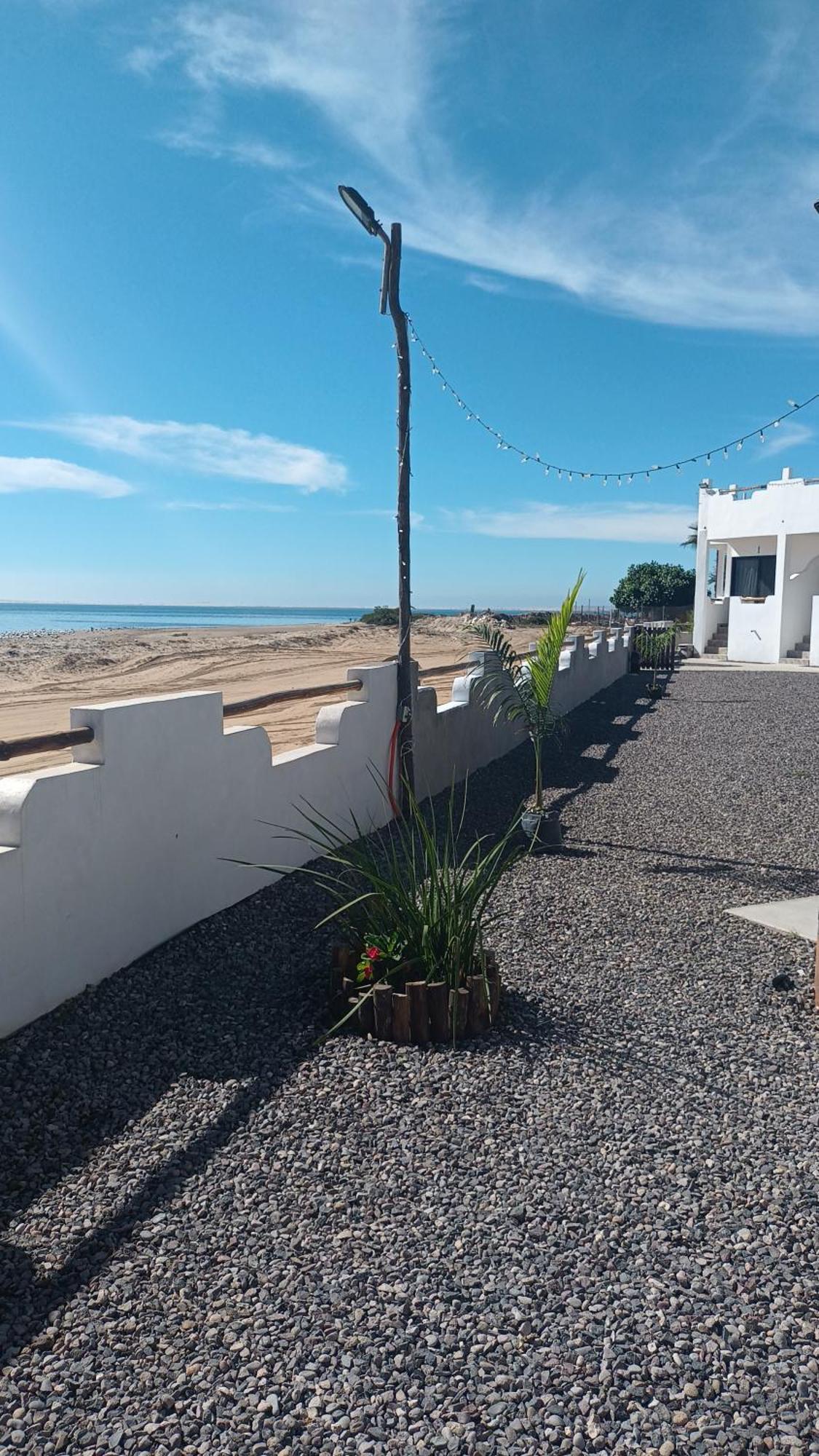 Hotel- Whale Tours And Sport Fishing Vista Mag-Bay Puerto San Carlos Room photo